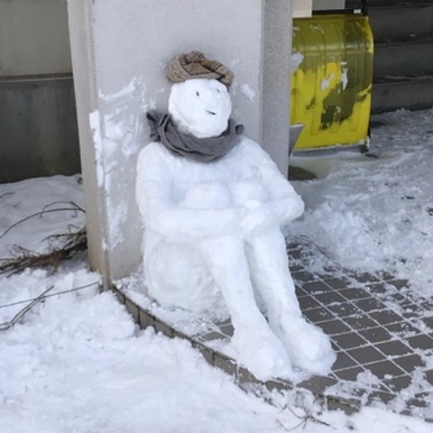 人型雪だるま