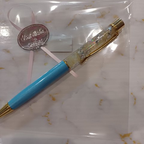 キラキラ☆ハーバリウムボールペン　ペン　筆記用具