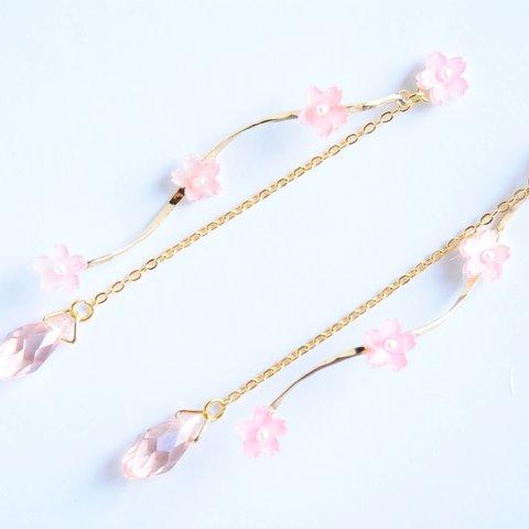 ✿ 春風ゆらり桜のイヤリング ✿  