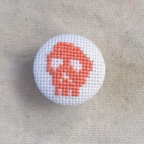 ★ドクロ★刺繍★ピンバッチ★サーモンピンク★