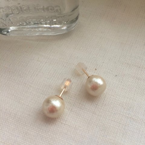 SALE★キスカ＊コットンパールの一粒ピアス＊お花のキャッチ＊