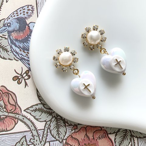 porcelain heart “pure white” pierce / earring