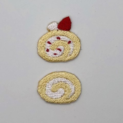 ロールケーキ（苺）　刺繍シール ワッペン