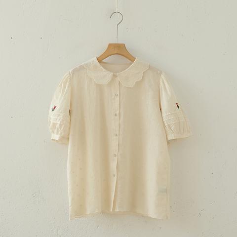 甘美である  刺繍 花  刺繍格子 半袖の透かし彫り  ベージュのシャツ  刺繍シャツ  大きいサイズ 