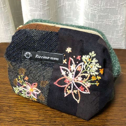 刺繍ポーチ　華耀