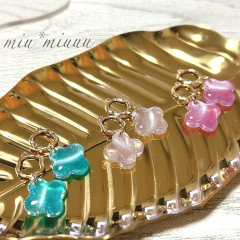 マグネットクローバーピアス/イヤリング