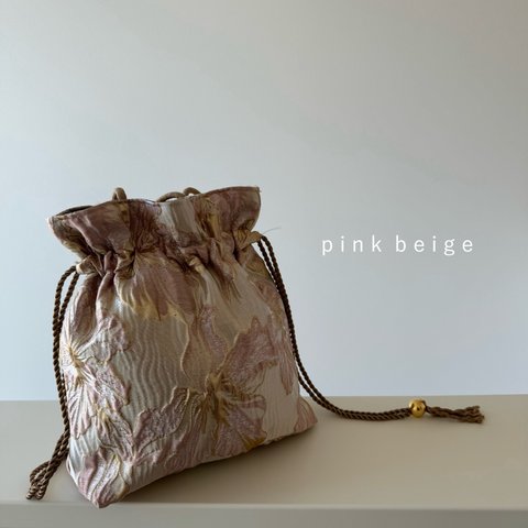 【 pink beige 巾着バッグ　巾着　バッグ　ショルダーバッグ　オケージョンバッグ　結婚式　普段使い　プレゼント　鞄　】