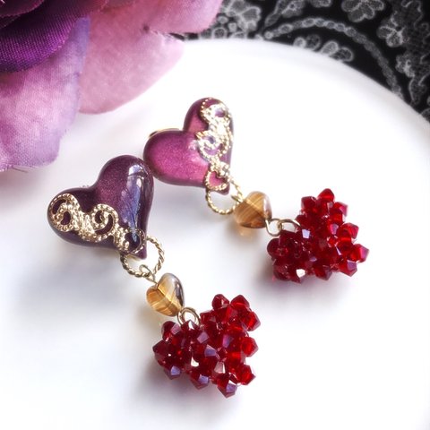 Triple Heart ♡♡♡ 三連ハート イヤリング・ピアス（ビター）／スワロフスキー　チェコビーズ　レジン／ビーズ編み／ボルドー　ワインレッド