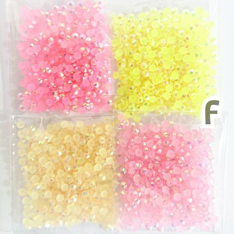 Ｆ◆ミルキーストーン ３mm（４色セット）♡デコパーツ ネイル ハンドメイド