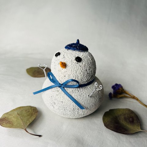 かわいい雪だるまちゃん　手作り陶人形　雪だるま　陶器