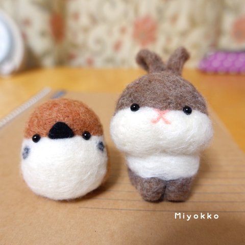 【ご依頼品】ツートンカラーうさぎ&冬のスズメ