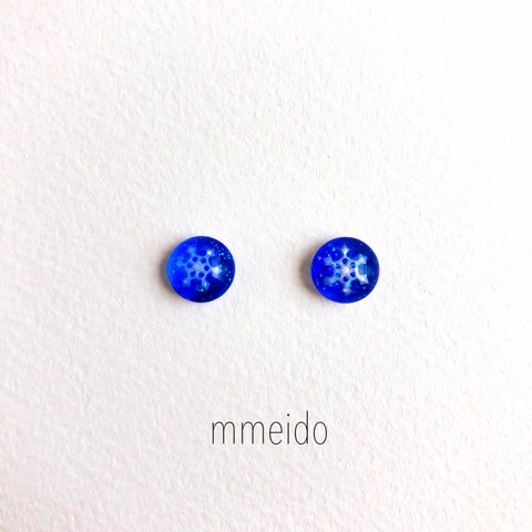 雪の結晶　ピアス（ブルー）