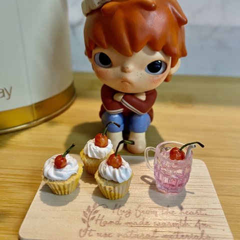 さくらんぼのカップケーキ&ドリンクセット🍒