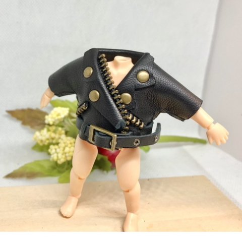 革細工　ねんどろいどどーるサイズ　ライダーズジャケット　miniature Rider's jacket.