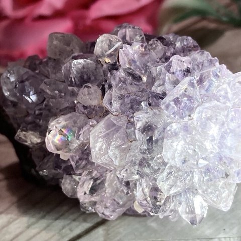 レインボー✨　サボテンアメジスト　クラスター 原石　ラフストーン　紫水晶