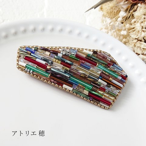 レトロカラフルなバレッタ⋆* ビーズ刺繍 ヴィンテージ 個性的 一点物 ヘアアクセサリー