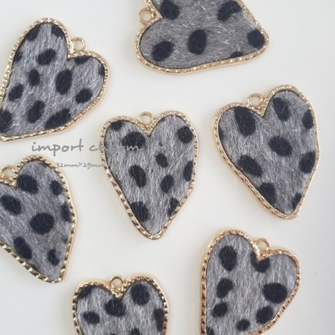 ✨new color✨import charm  dalmatian  4pcs【Ch-154gr】