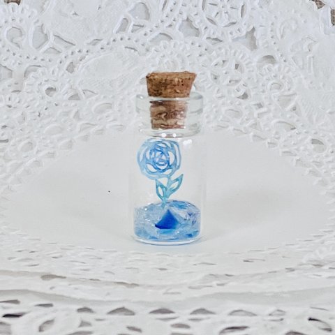 【切り絵標本瓶】青薔薇