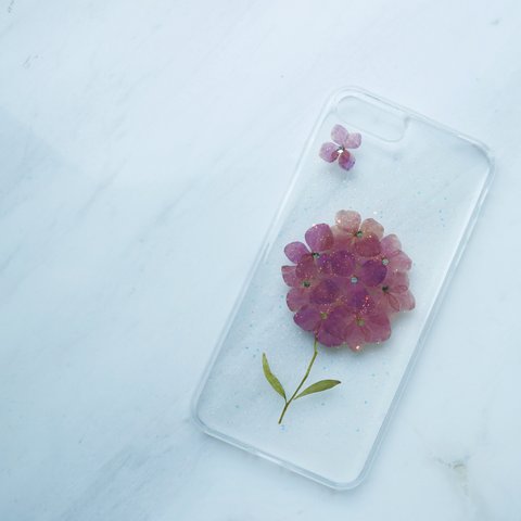 【iPhone SE2/11シリーズ対応こんまり紫色＜紫陽花＞モチーフ ドライフラワー かわいい押し花UVレジン(SPCa0243PP)◆スマホケース/iPhoneケース