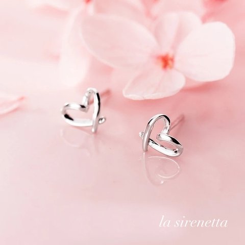 受注製作 ハート ピアス ＊ line drawing heart pierce