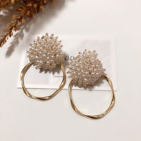 2way /つぶつぶパール×サークルピアス 大ぶり ゴールドピアス イヤリング  樹脂 アレルギー対応 パールピアス 大ぶり 結婚式 ウェディング 式 二次会 フォーマル 上品 パーティー