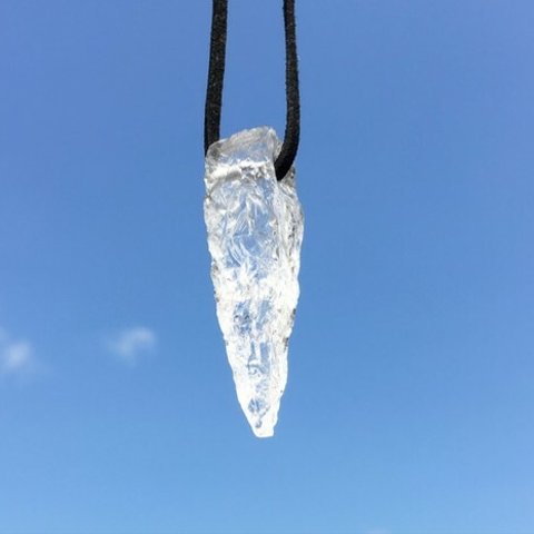 氷のように透き通るヒマラヤ水晶 原石 ペンダント 天然石【再販】