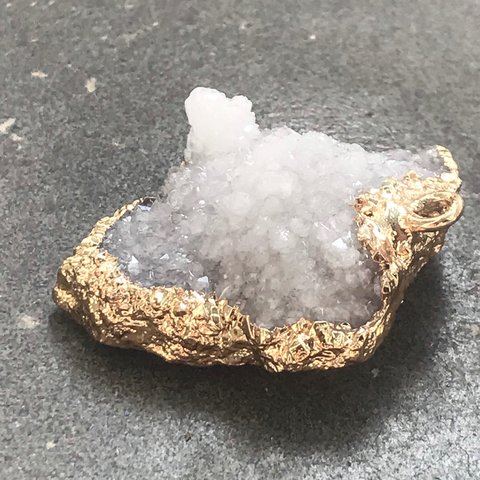 SALE 1個 ドゥルージー 大粒 クリスタル 水晶 クォーツ クラスター 天然石  ペンダント ペンダント トップ パーツ 素材 ホワイト