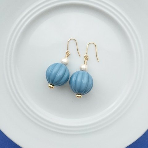 French style“blue dot”ピアス