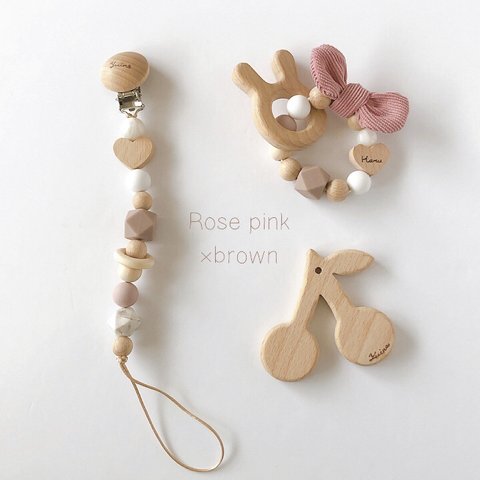 Rose pink×brownリボン歯固めリング&選べる木製歯固め＊おしゃぶりホルダー＊歯固めホルダー＊出産祝い