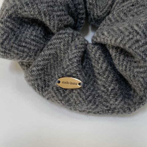 【SALE】herringbone scrunchie / ヘリンボーンシュシュ