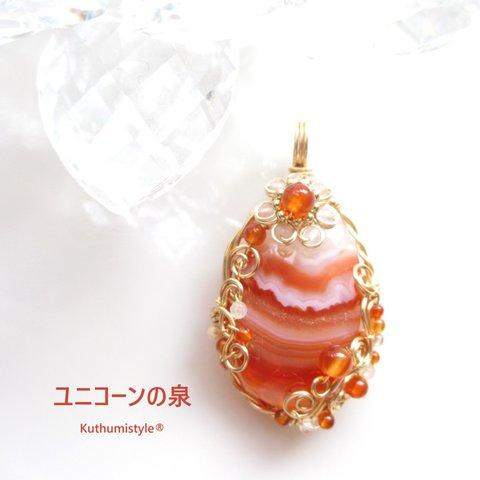 アゲートペンダント（ワイヤージュエリー☆ワイヤーアクセサリー☆ワイヤーラッピング天然石ネックレス☆KuthumistyleⓇ☆クツミスタイル）