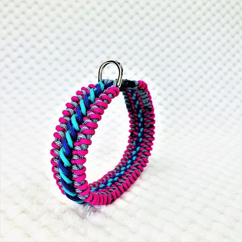[キット]パラコードでマクラメ編み#153 紫・ブルー・ピンク・グレーの小型犬用首輪作り方No183