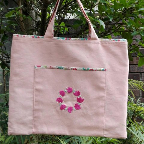 手刺繍のハンドメイドレッスンバッグ★②