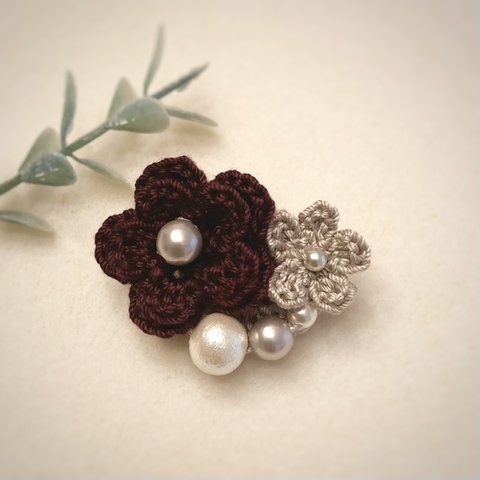 jewelry bouquetのブローチ　burgundy