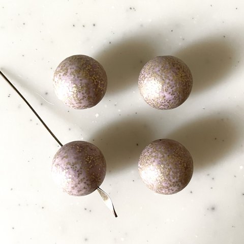 Vintage Lavender Purple Gold Speckled 14mm Beads