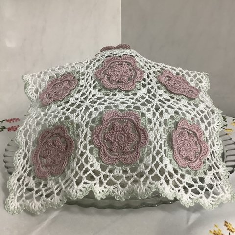 マルチカバー　レース編み　お花のモチーフ　(4月の2)