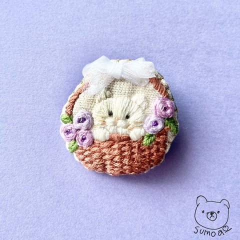 かご猫＊刺繍ブローチ(バラ)