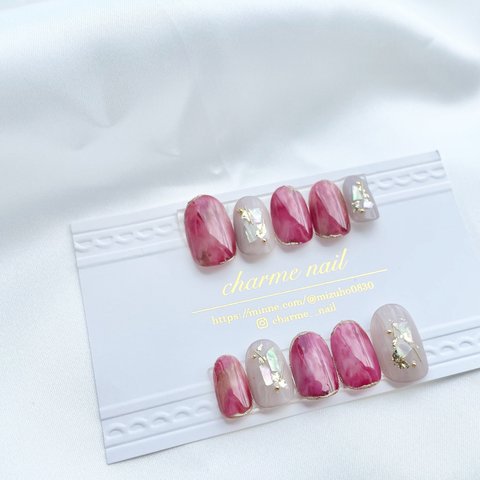 red marble ❤️ 赤べっ甲 ネイル ニュアンス 秋冬デザイン 秋ネイル 冬ネイル べっ甲ネイル マーブルネイル ネイルチップ 赤ネイル グレーネイル ニュアンスネイル シェルネイル 