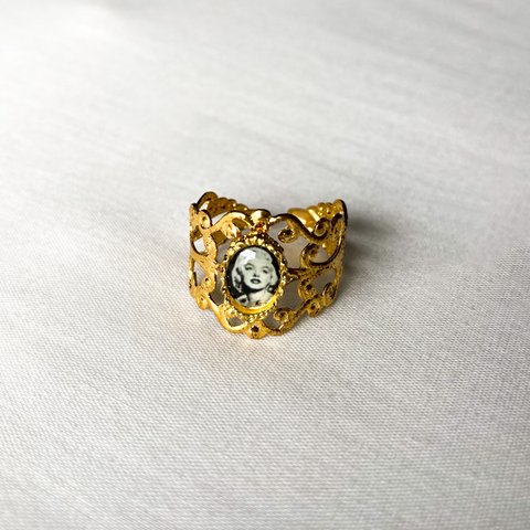 Vintage rétro Marilyn Monroe Lace Ring