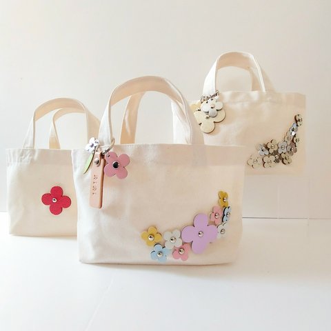 31色の本革フラワーから選べるオリジナルbag