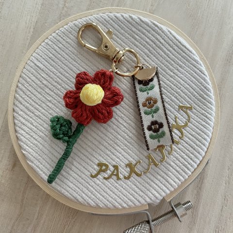 お花♡ストラップ♡刺繍糸