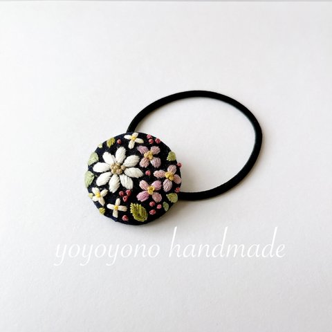 手刺繍ヘアゴム※ブローチへ変更可能