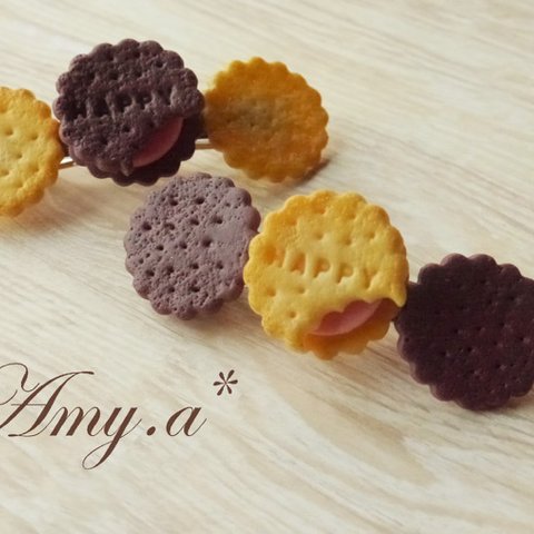 【受注生産】チョコサンドクッキーのバレッタ