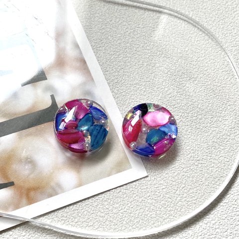 レジン　カラフルシェル　さざれ石　レジンピアス　レジンイヤリング　レジンアクセサリー　クリア