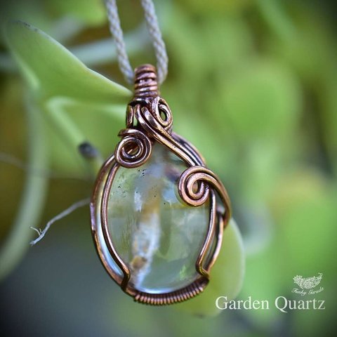 光の筋★ wire wrapping★ホワイトガーデンクォーツネックレス730