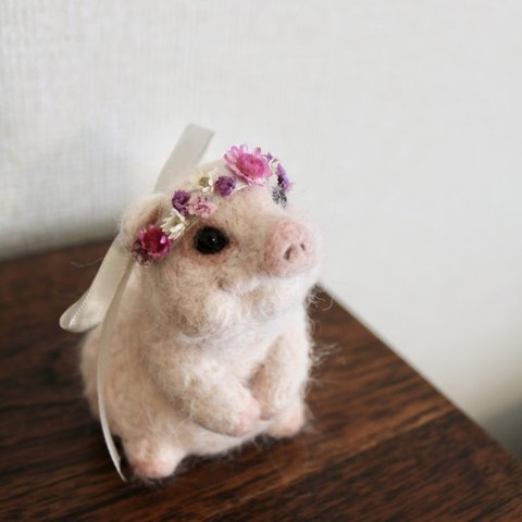 羊毛フェルト　ぶた🐷　選べるヘアドレス💐ミニぶた🐷