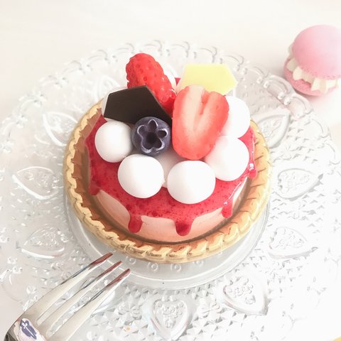 【苺のスペシャルケーキ】リアルサイズ　フェイクスイーツ