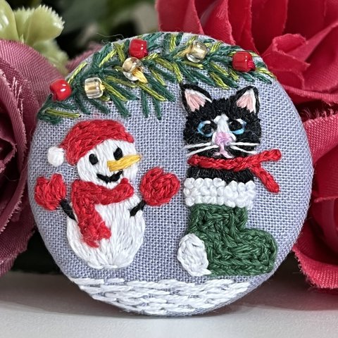 刺繍ブローチ　ヘアゴム　猫　クリスマス　スノーマン　ハンドメイド　プレゼント　ギフト