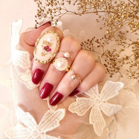 可愛すぎで注目の的♡大ぶりドライフラワーリング💍