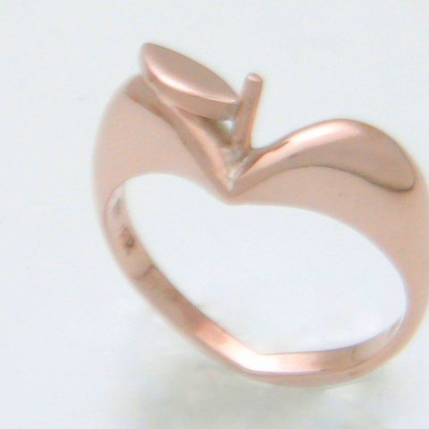 大人気！かわいい”りんごの指輪”ピンクシルバーsrc974